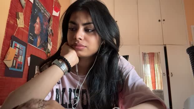shirleendurrah horny Webcam SHOW @ Chaturbate 14-04-2026