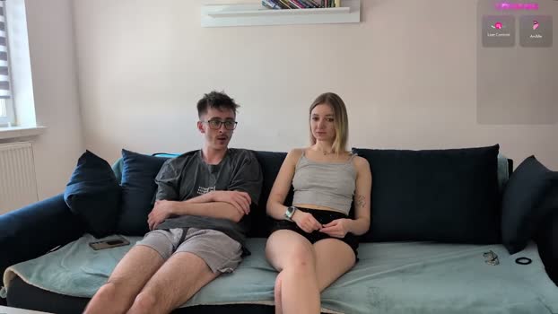 vibex2 fuckher Webcam SHOW @ Chaturbate 15-04-2026