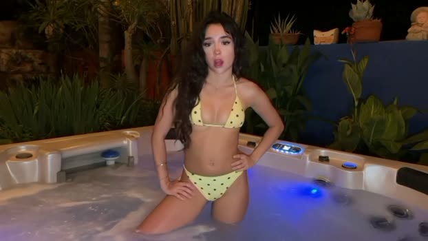 emilyfawn kissing Webcam SHOW @ Chaturbate 16-04-2026