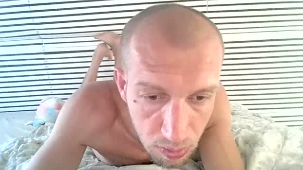 hola_homo Topless Webcam SHOW @ Chaturbate 16-04-2026