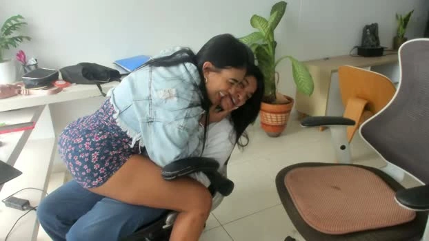 emillybrowm 17-04-2026 HD sexykitty prettyface Topless oral