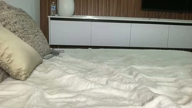 laceythomass 17-04-2026 HD orgasm boobs suck Webcam