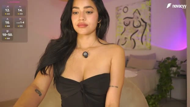 n_o_v_a 17-04-2026 HD lovense sexykitty Webcam kissing