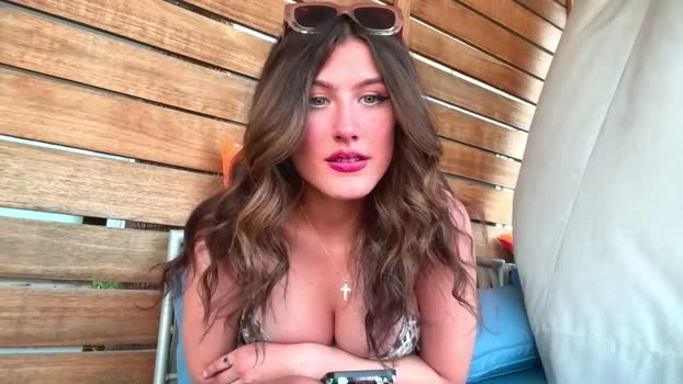 briadominick 21-04-2026 HD fingering striptease jerkoff legs