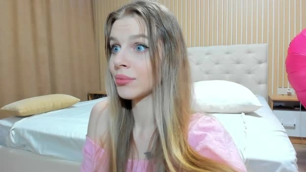 mila_polly_and_forester 20-04-2026 HD fingering play ass cute