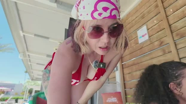vanandjuani 21-04-2026 HD Wet Recorded toys Ass
