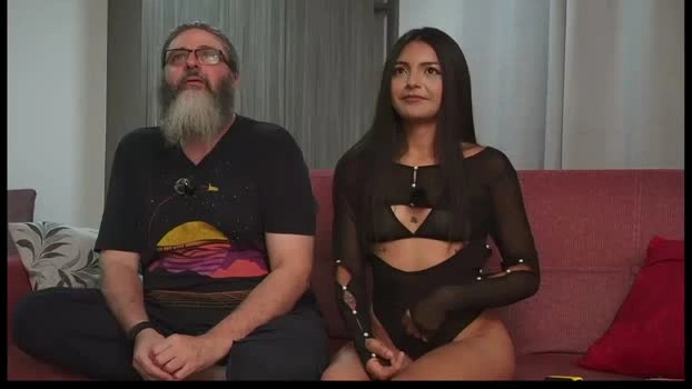 cheeseburgerjesus 25-04-2026 HD kissing toy Video show