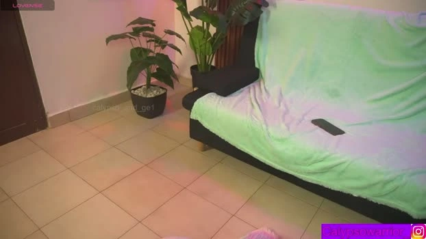 calypso_and_ge1 26-04-2026 HD kissing fingers beauty Cam