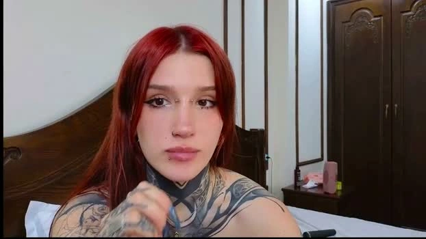 clarewoods 26-04-2026 HD Recorded suck fingers suckshow