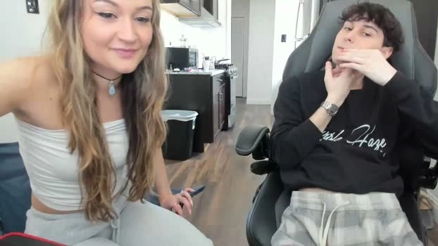 iris_roslin 27-04-2026 HD analtoy Video kissing sexybody