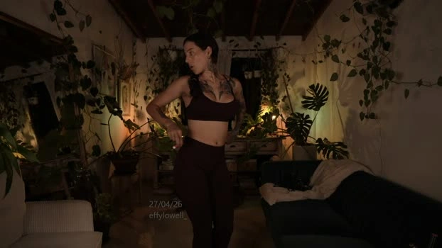 effylowell_ 28-04-2026 HD kink gag sexybody sexykitty