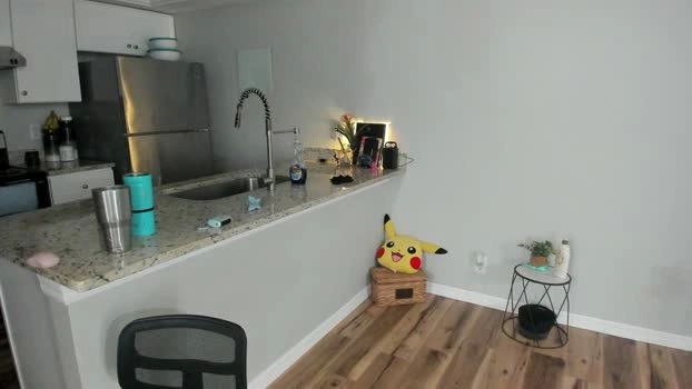 beaniebaby2 28-04-2026 HD lick suck suckcock strip
