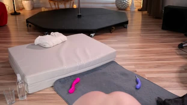 kittycaitlin 29-04-2026 HD legs orgasm fuckass natural