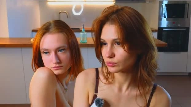 joielagos 29-04-2026 HD nude sucktits boobs kiss