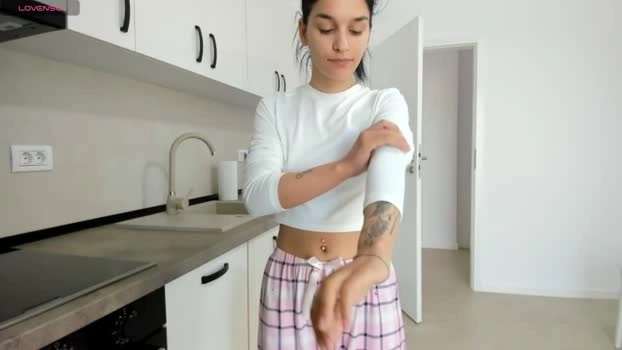 maya_and_guests 01-05-2026 HD fuck striptease fuckface sweet