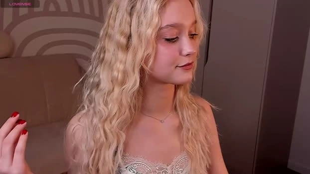 alicemelison 04-05-2026 HD jerkoff nude lickpussy sweet