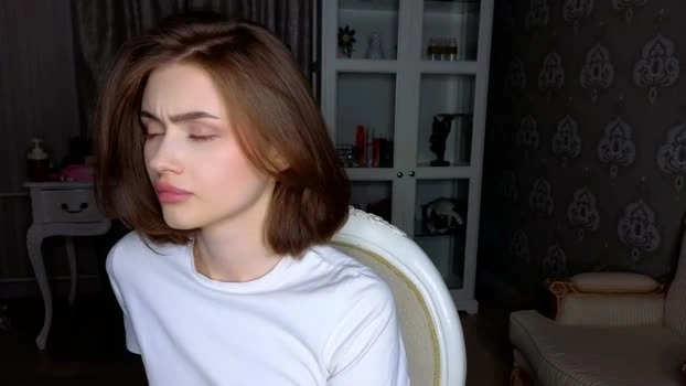 bluuemarine 07-05-2026 HD ass Video spanking big