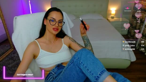 ivy_lovel 09-05-2026 HD fuckme bigass spanking big
