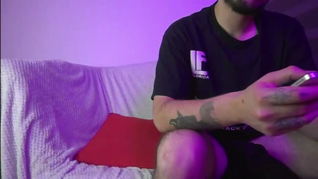 leiaah__ 10-05-2026 HD fingering hot moan kiss