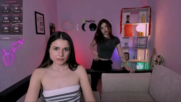helli_belli 11-05-2026 HD oral beauty boobs kissing