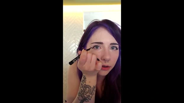 crimsonkitten 11-05-2026 HD sweet sexygirl striptease wank
