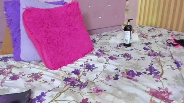 melanie__evans 11-05-2026 HD kiss sexy beautiful Naked
