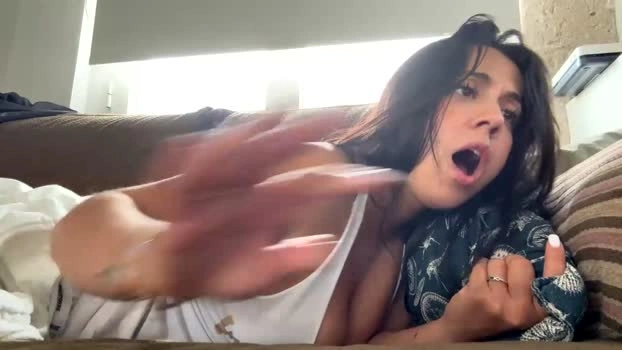 _elena_barra 13-05-2026 HD cute blowjob sexygirl toys