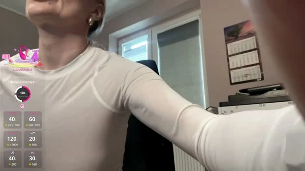 legslong 14-05-2026 HD fingers show show horny