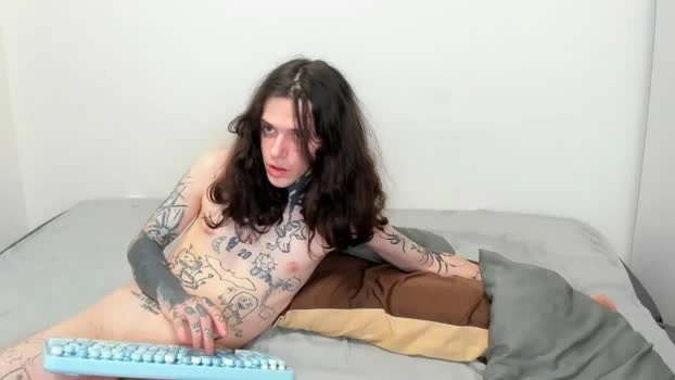 raveneusbiter 14-05-2026 HD kissing blowjob nasty sexyfeet