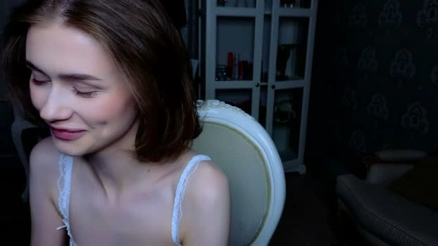bluuemarine 16-05-2026 HD nude striptease kinky sexygirl