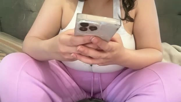 kitty3202 16-05-2026 HD sexyfeet lick tits Cam