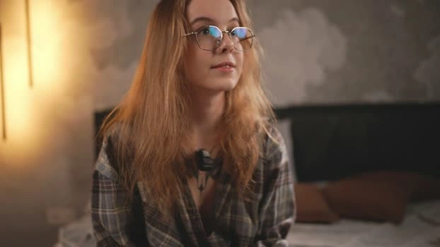 leiamurphy 15-05-2026 HD Show yummy Video fingers