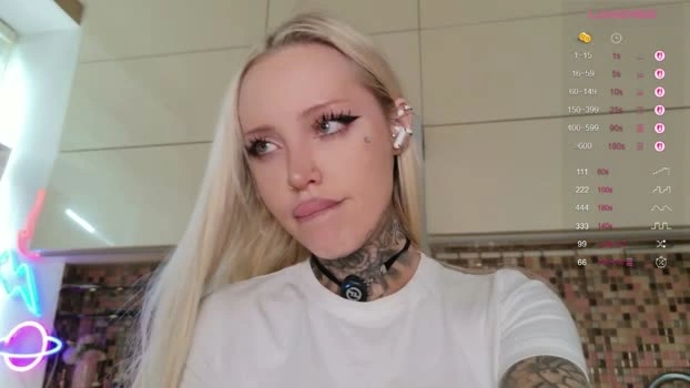 2badforyou 18-05-2026 HD suckcock toy fuckface horny