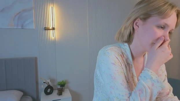 ivyrish 18-05-2026 HD jerkoff spank kinky kiss