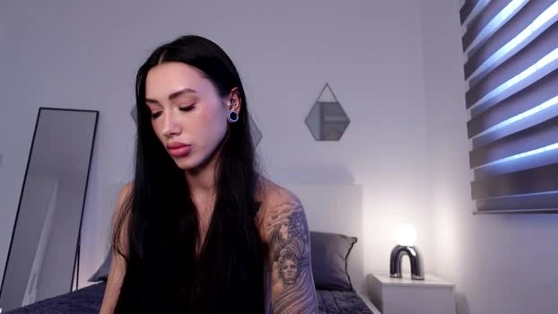 miladenver 21-05-2026 HD prettyface Wet skinny wank
