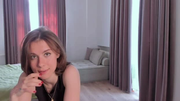 elannand 22-05-2026 HD kinky legs strip hot