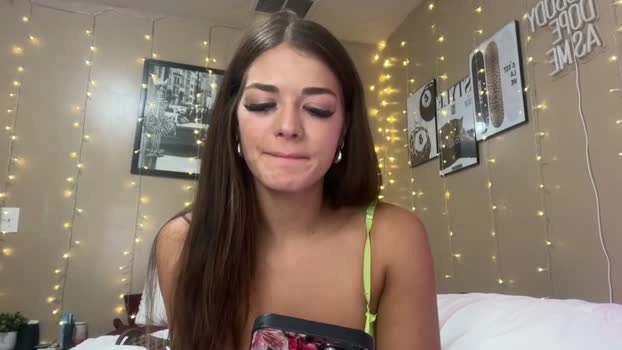 iamveronicaa 22-05-2026 HD beautiful wank sweet fingering