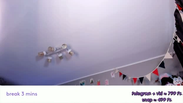 vivian_qwerty 24-05-2026 HD ass Cam sexykitty orgasm