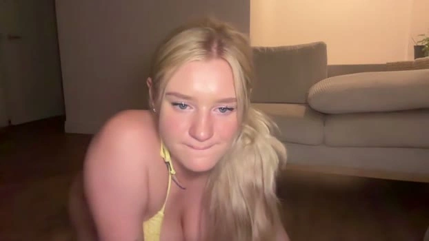 lily_fox01 26-05-2026 HD wet boobs love kiss