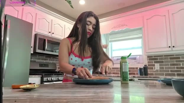 saturn333777 28-05-2026 HD naked spanking Pretty wank