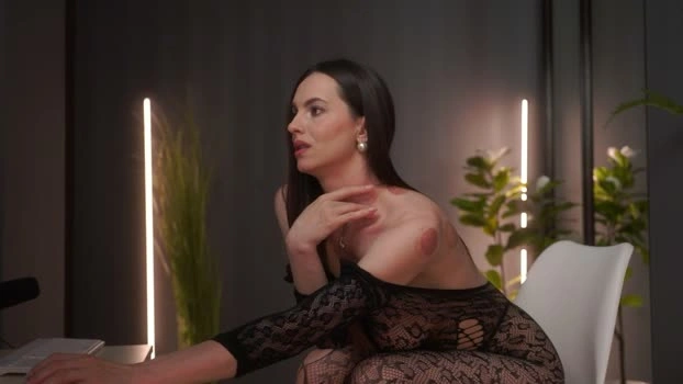 calliadesigner 30-05-2026 HD Pretty oral naughty fingering