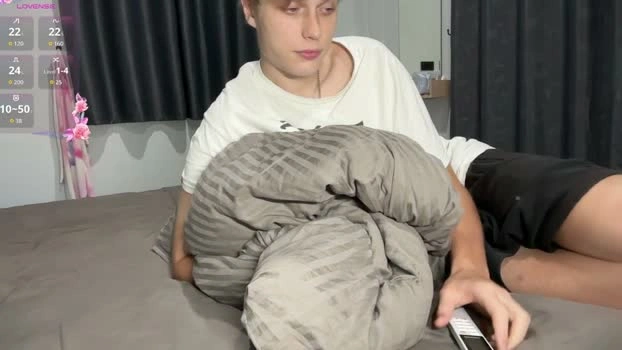 pussymoneywet 29-05-2026 HD orgasm lickpussy Cam show