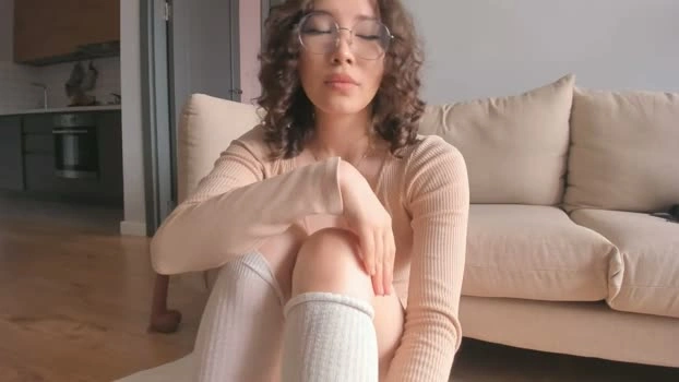 yours_meyy 30-05-2026 HD big Cam sweet lush