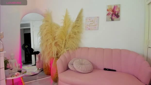 brunettklaryss 31-05-2026 HD deep love sexybody show