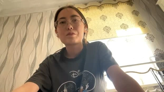 erinnthurmond 31-05-2026 HD analtoy Show legs striptease
