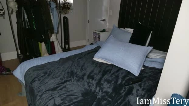 iammisstery 07-06-2026 HD horny strip wank sexy