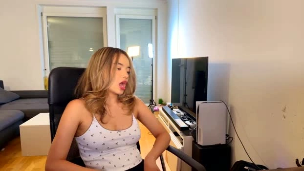 vanesse_ 07-06-2026 HD orgasm sex ass kiss