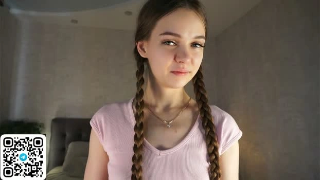 auroralowen 08-06-2026 HD fingers nude suck kissing