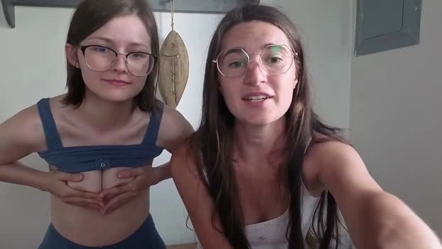 bambifarrina 10-06-2026 HD show striptease blowjob toys