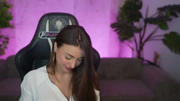 bright_diamonds_054 13-06-2026 HD Topless spank Show sucktits